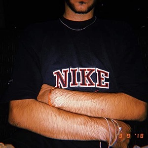 TOP DELLA NIKE