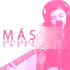 Más