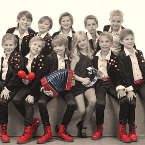 Весну звали!
