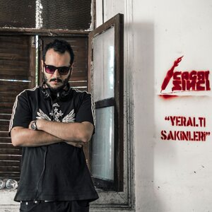 Yanlış Zaman Yanlış Yer